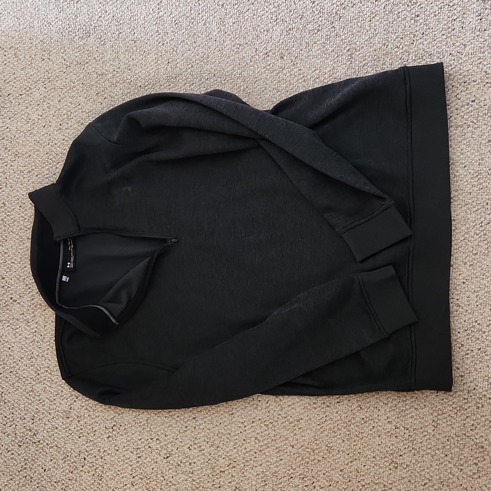 Worn twice Men's Under Armour Quarter Zip
